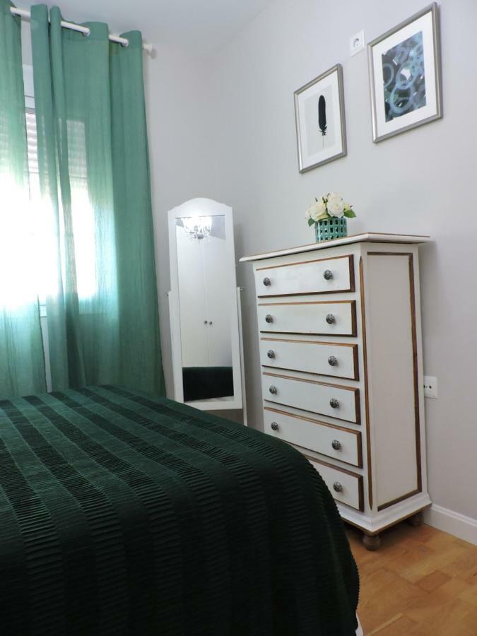Apartamentos Bahia Эль-Пуэрто-де-Санта-Мария Экстерьер фото